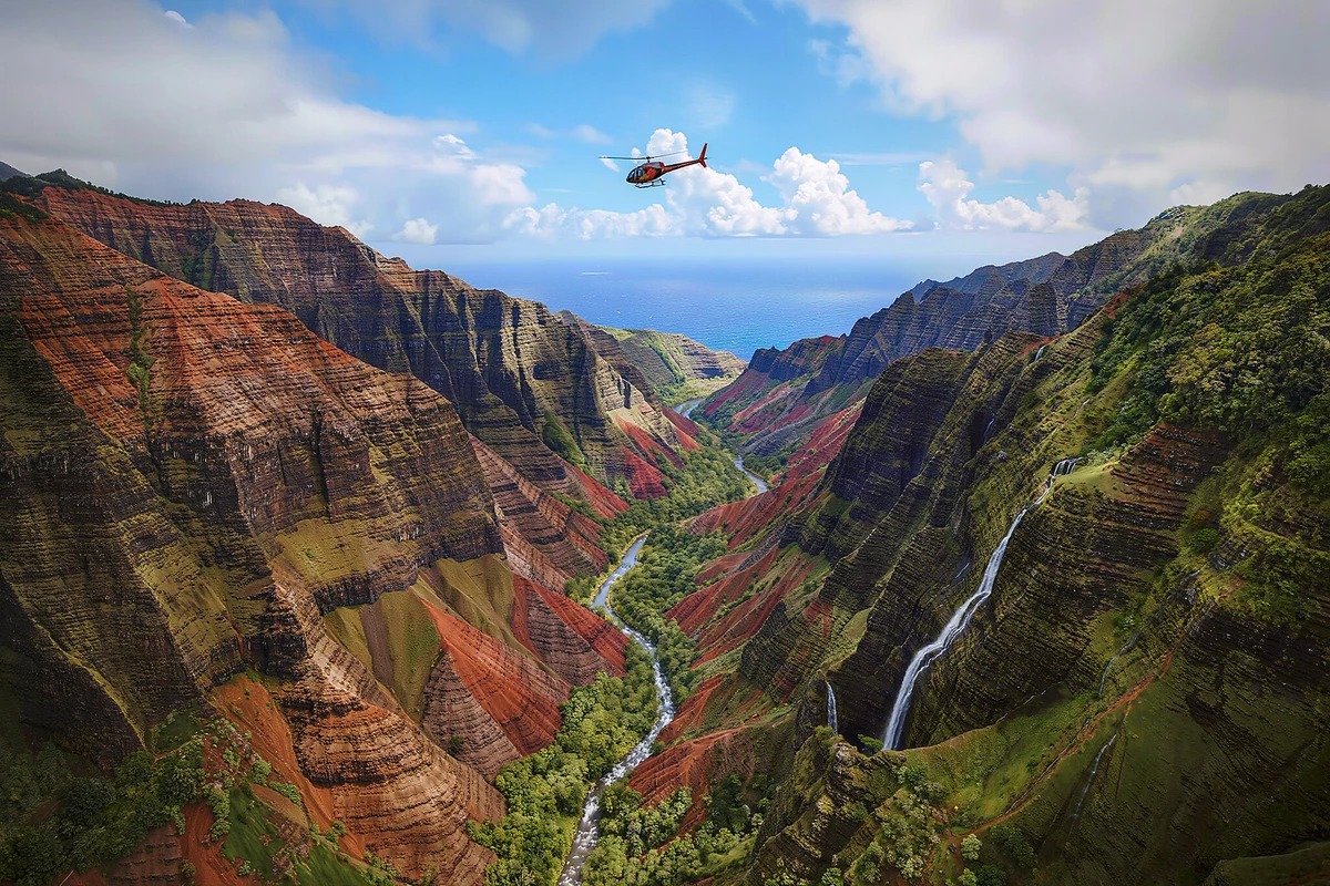 Waterfall Safari Helicopter Tour from Lihue Kauai