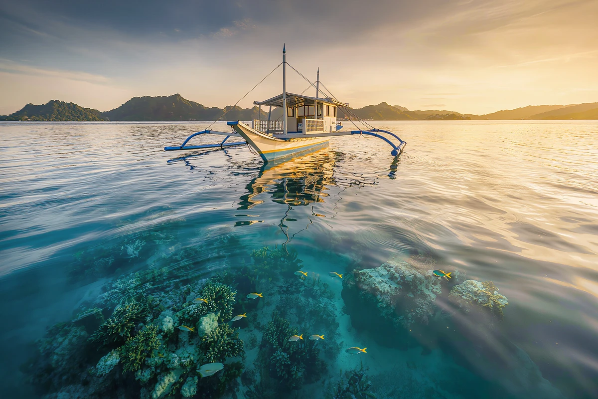 Gili Trawangan Sunset Snorkeling Boat Tour Lombok