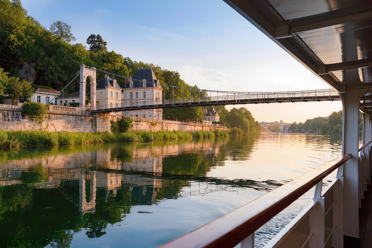 Île Barbe Discovery Cruise on the Saône in Lyon