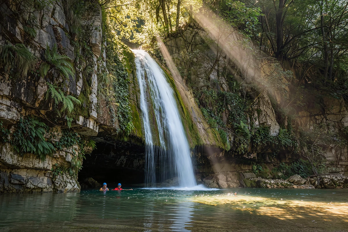 Cetina River Rafting with Caving and Cliff Jumping Split