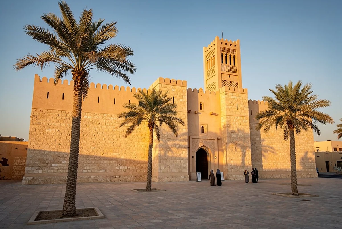 مطار دبي إلى عجمان