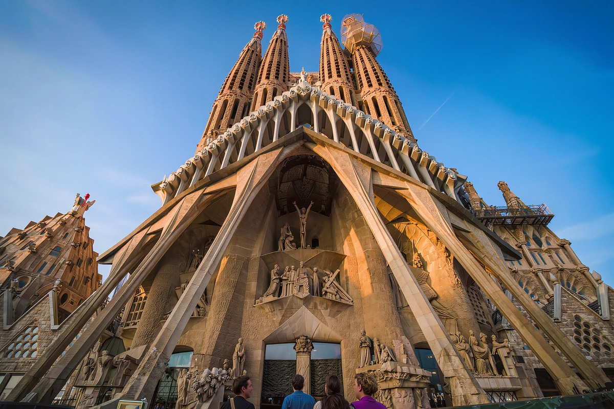 Sagrada Família Guided Tour with Fast-Track Entry Barcelona