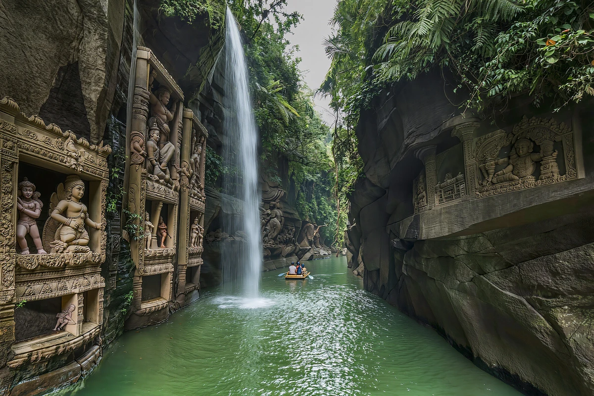 Ubud Gorilla Face ATV Ride & Ayung River Rafting Tour with Lunch Bali
