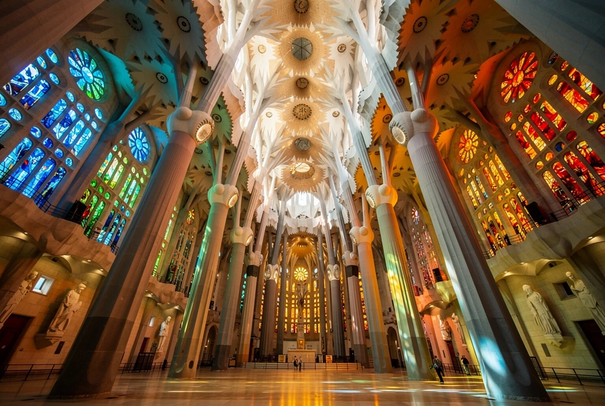 Sagrada Família Guided Tour with Fast-Track Entry Barcelona
