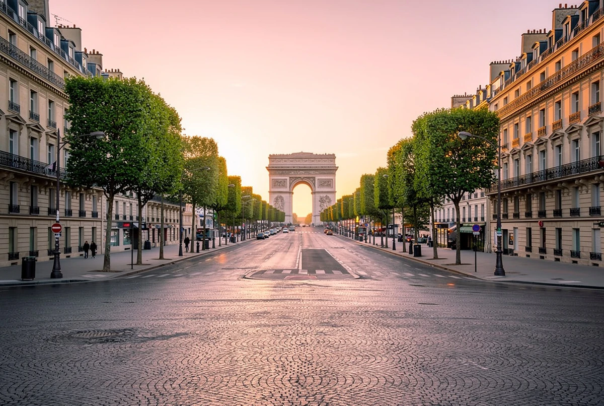 Charles de Gaulle Airport to Champs-Elysees