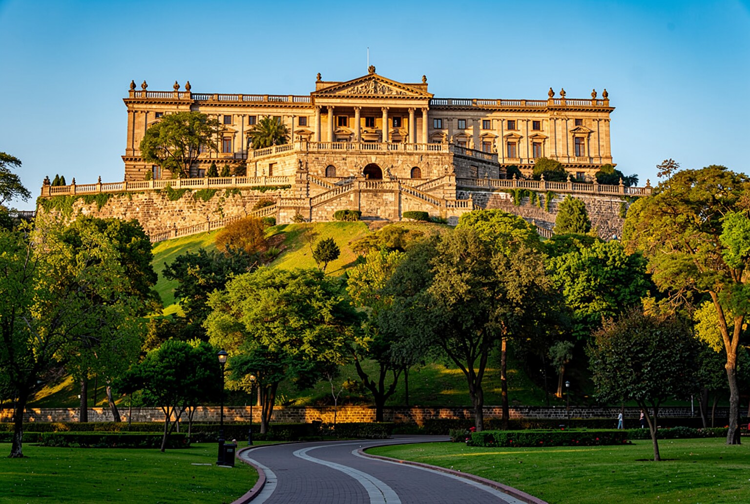 Chapultepec Castle and Anthropology Museum Tour Mexico City